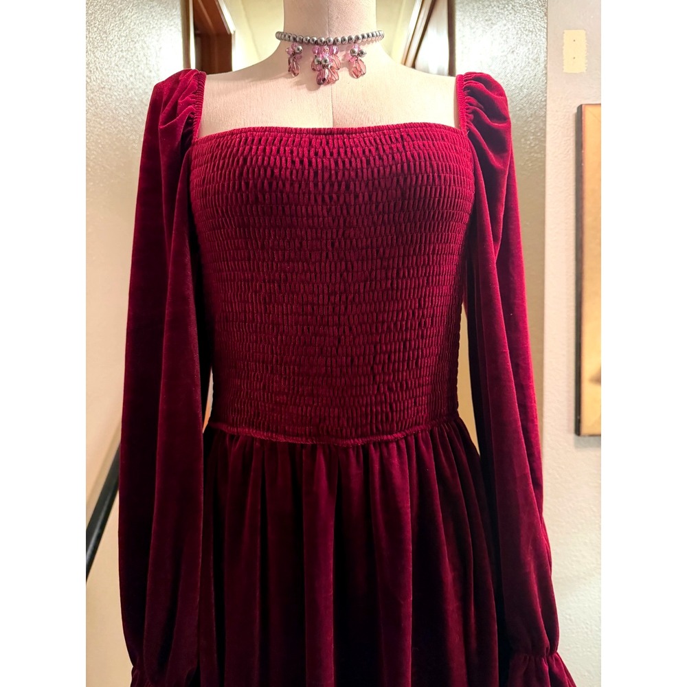 NWT Cupshe Sweet Sangria Red/Burgundy Velvet Mini Dress Sz Large Smocked Bodice